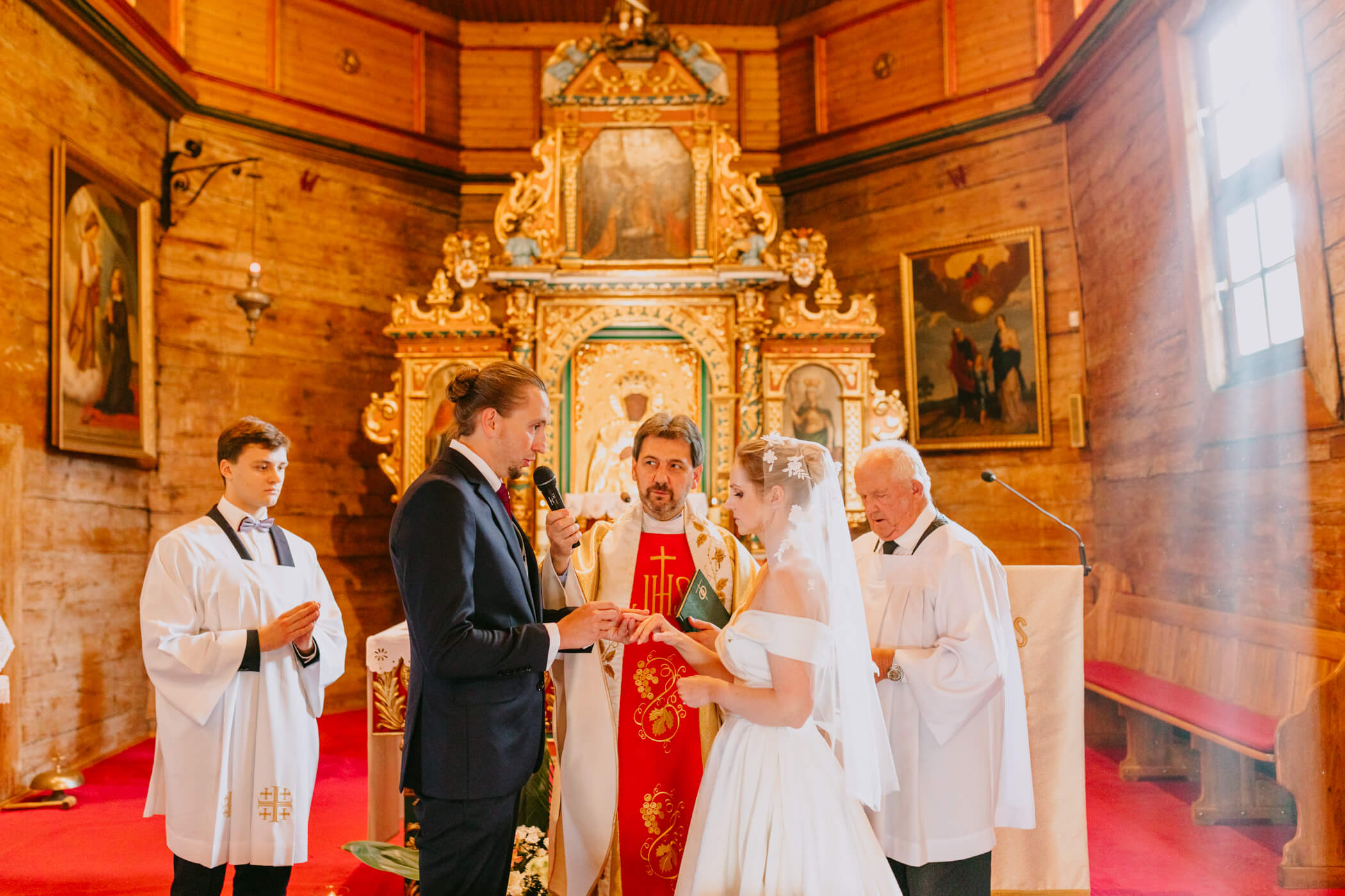 przysięga małżeńska w kościele