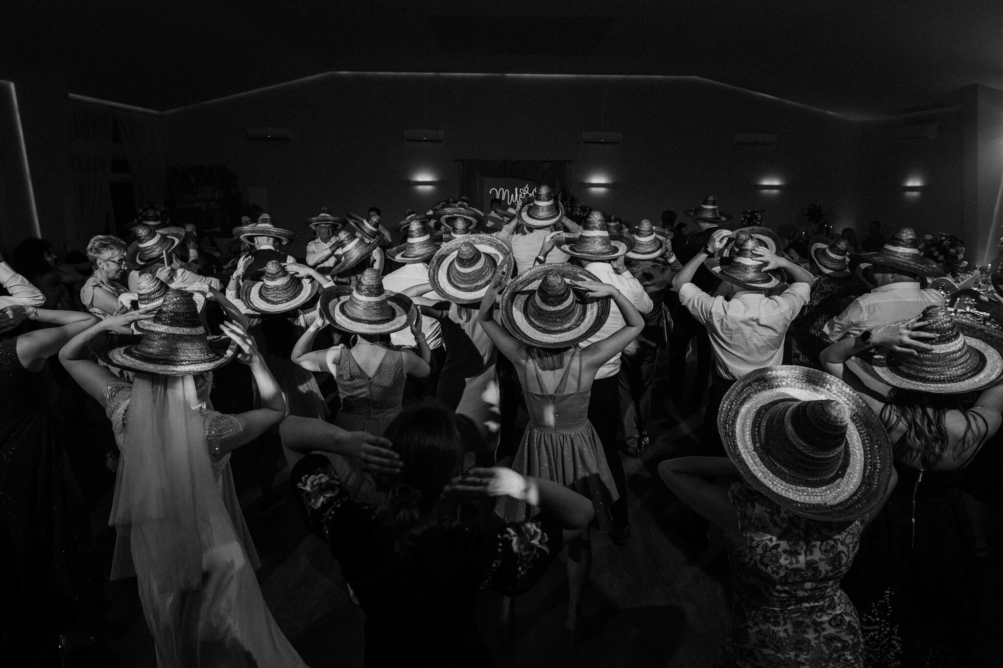 zabawa weselna - fotografia ślubna wrocław